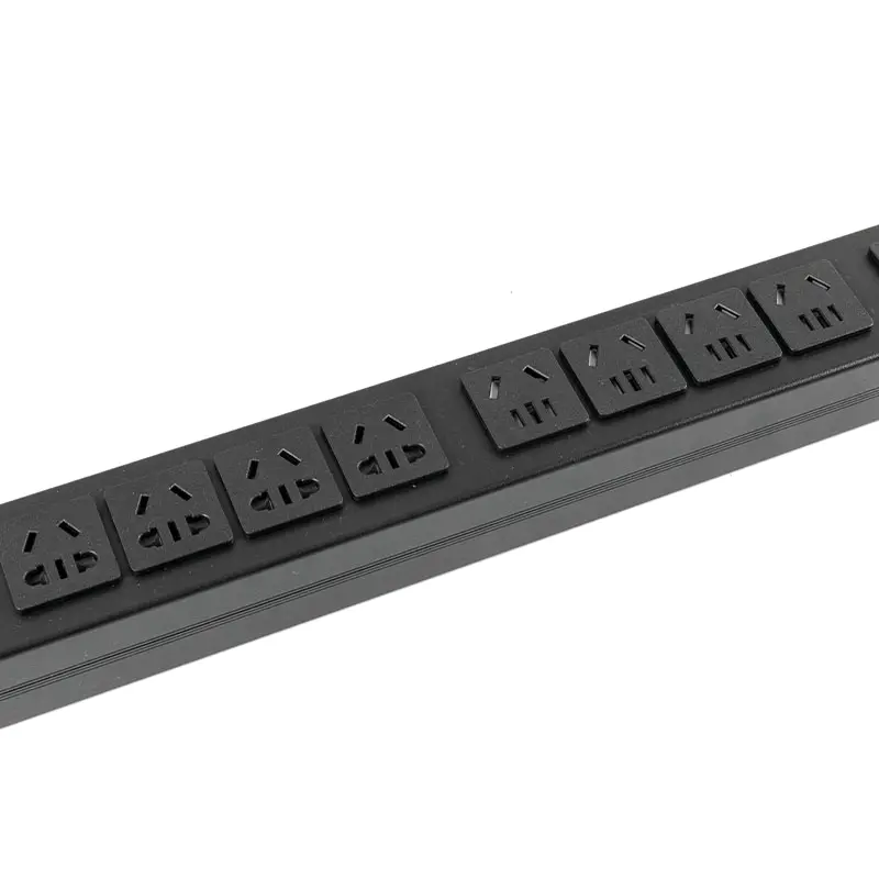 Bộ phân phối nguồn PDU gắn tủ rack dạng đứng có công tắc, chống sét lan truyền, 22 ổ cắm và đèn chỉ báo